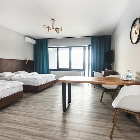 Sofia Hotel Velyka Omelyana Bagian luar foto